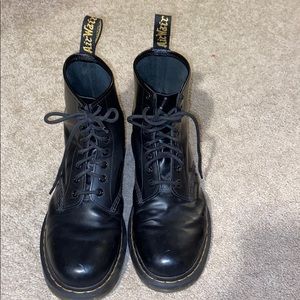 Black Dr martens size 9males and size 10 in Female